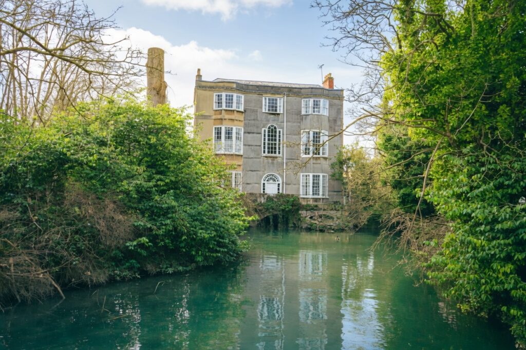 Conservation Area Issues Solved - Saloria Architects London Based Planning and Design